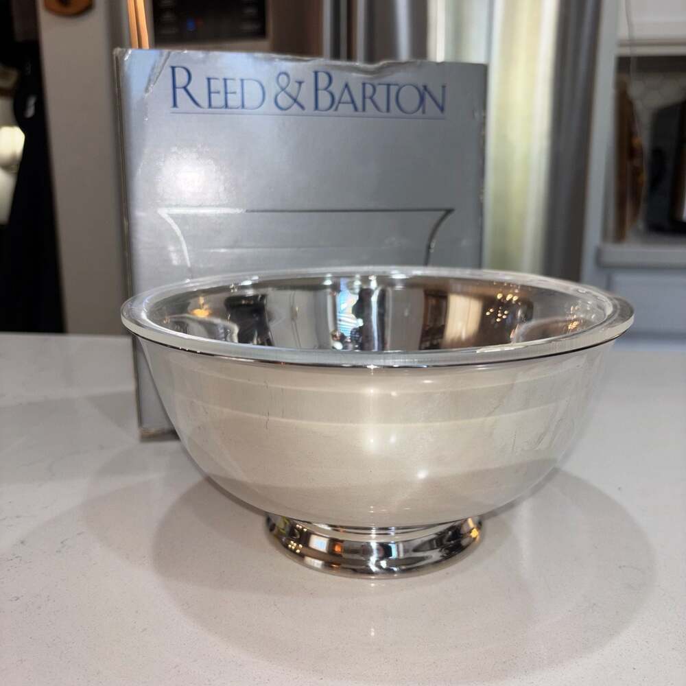 Reed & Barton Silverplated Footed Revere Bowl Model 1104 w/ Original Box